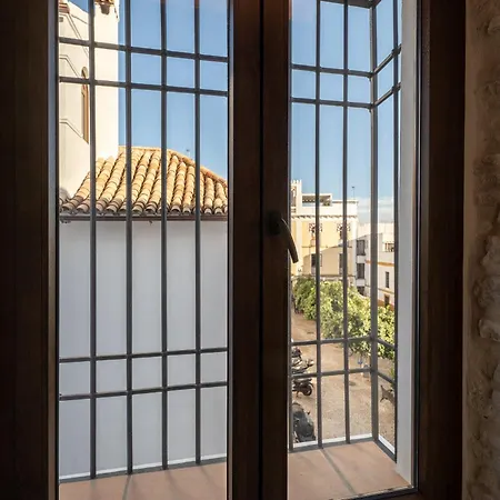 P Santa Clara Boutique By Sojo *