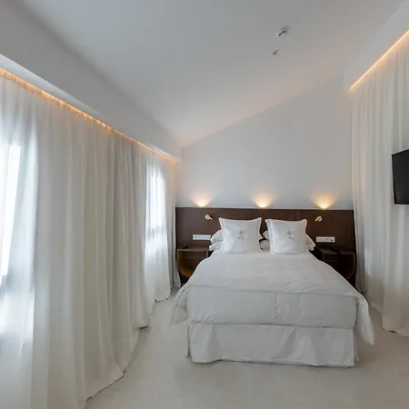 P Santa Clara Boutique By Sojo