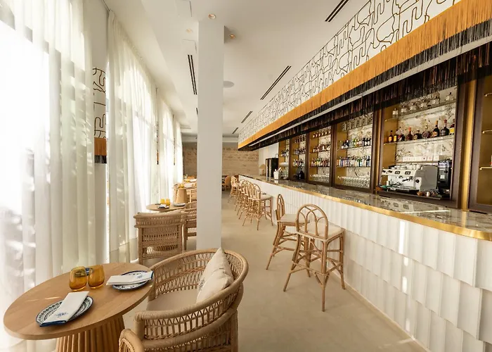 P Santa Clara Boutique By Sojo *