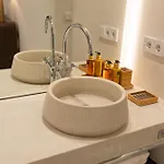 P Santa Clara Boutique By Sojo * Κόρδοβα